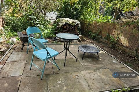 1 bedroom flat to rent, Eastdown Park, London, SE13