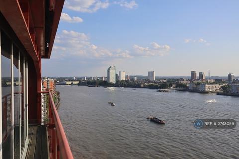 2 bedroom flat to rent, Seacon Tower, London, E14