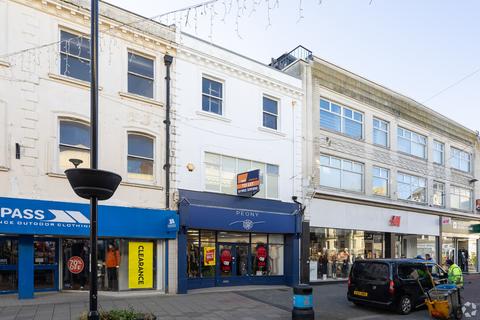 Retail property (high street) to rent, 29 Montague St Worthing BN11 3BE
