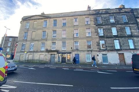 Retail property (high street) to rent, 3 East Norton Pl Edinburgh EH7 5DR