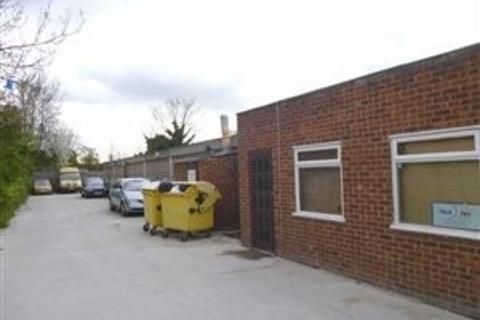 Industrial unit to rent, 18-24 Stanley Ave Wembley HA0 4JB