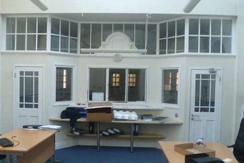 Office to rent, Main St Lochgelly KY5 9AF
