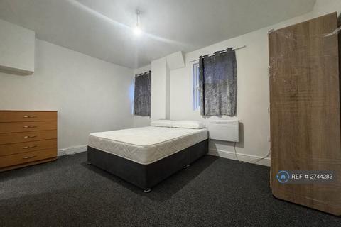 Studio to rent, Graham Road, Southampton, SO14