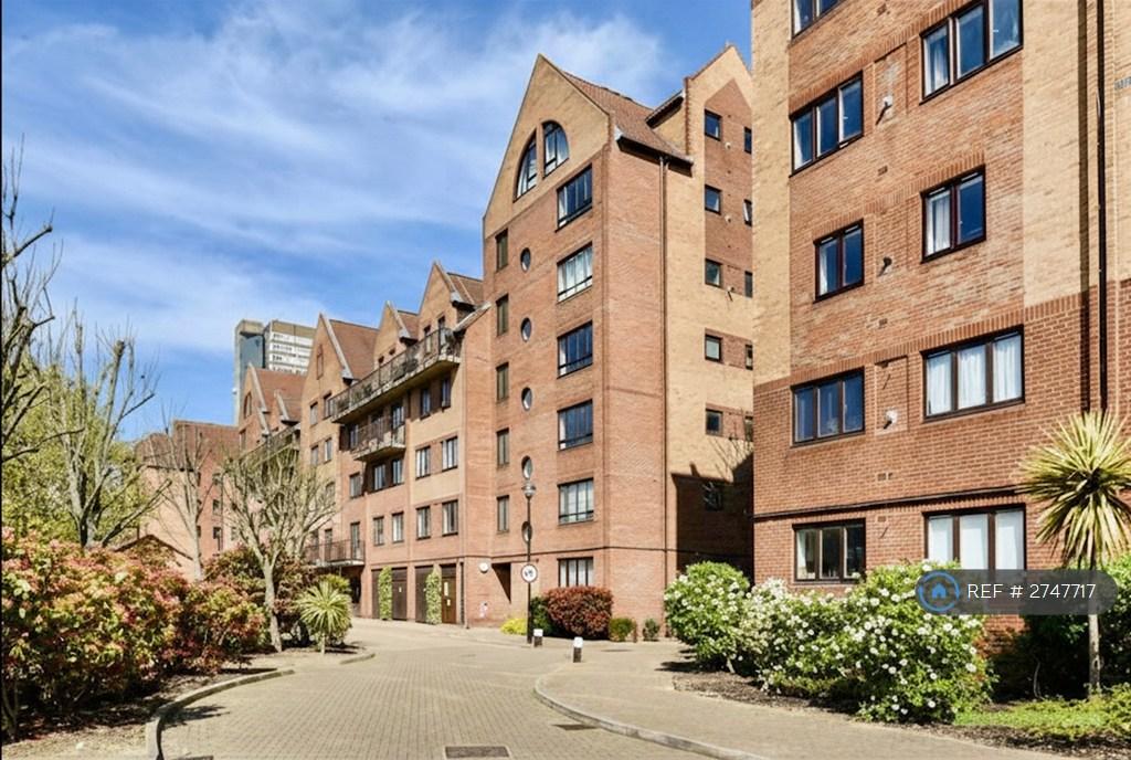 32 Van Gogh Court , E14