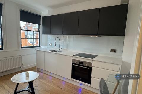 1 bedroom flat to rent, Cloutsham House, London, W1W