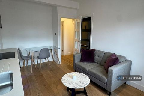 1 bedroom flat to rent, Cloutsham House, London, W1W