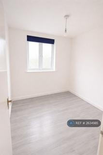 3 bedroom end of terrace house to rent, Heathlands Way, Hounslow, TW4