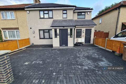 2 bedroom flat to rent, Nelson Road, Stanmore, HA7