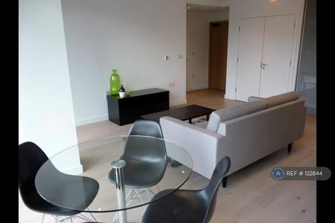 1 bedroom flat to rent, Victory Place, London, SE17