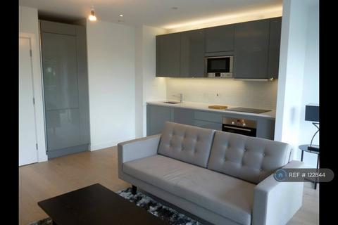 1 bedroom flat to rent, Victory Place, London, SE17