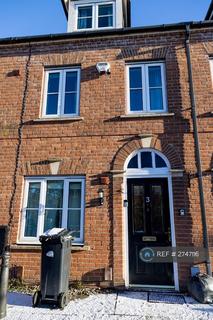 1 bedroom in a house share to rent, Hallbridge Gardens, Bolton, BL1