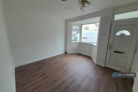 3 bedroom terraced house to rent, Albany Road, Gillingham, ME7