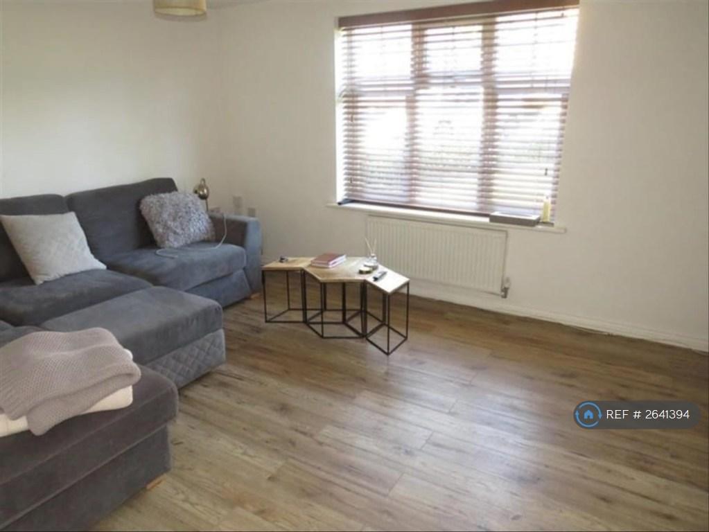 Living Room / Dining Room