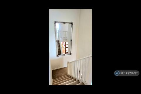 5 bedroom detached house to rent, Golden Close, West Cross, Swansea, SA3