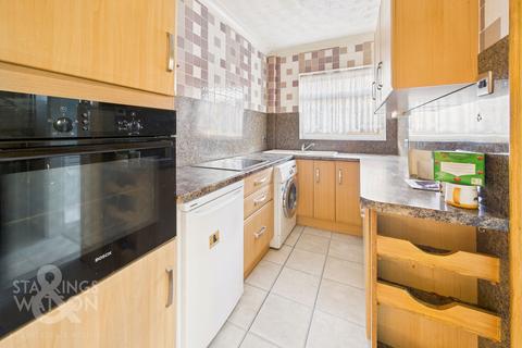 2 bedroom semi-detached bungalow for sale, Gorse Road, Thorpe St. Andrew, Norwich