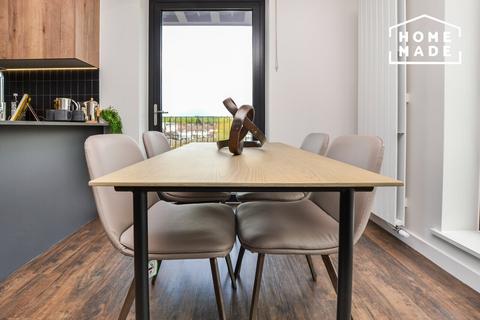 3 bedroom apartment to rent, Greenford Quay, Greenford, UB6