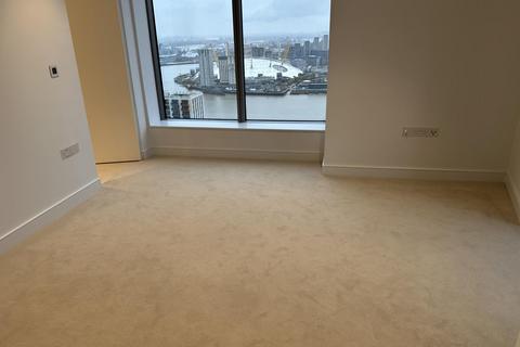 2 bedroom flat to rent, 10 Park Drive, E14