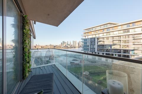Iverson Point, Harrison Walk London SE10