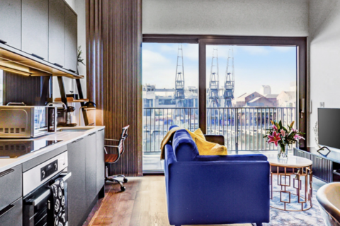 2 bedroom flat to rent, Luxury Apartment 2 Bed Canary Wharf