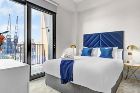 2 bedroom flat to rent, Luxury Apartment 2 Bed Canary Wharf