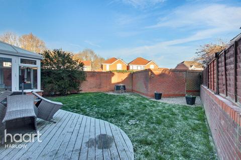 4 bedroom detached house for sale, Challinor, Harlow