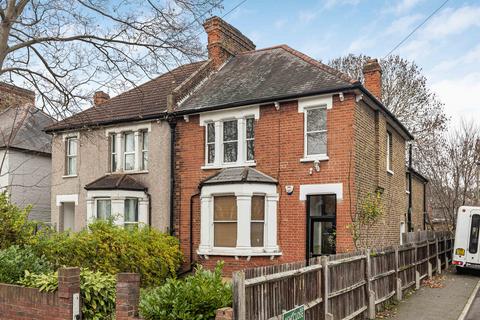Ash Grove, London, SE20