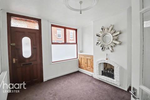 2 bedroom terraced house for sale, Vernon Road, Leicester