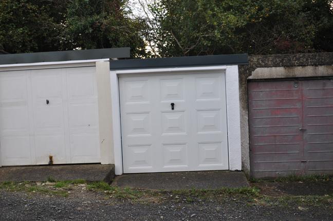 Lock-Up garage for rent