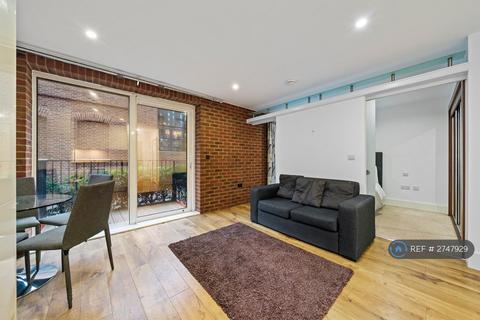 1 bedroom flat to rent, Warehouse Court, London, SE18