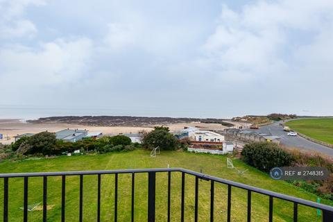 2 bedroom flat to rent, Beach Rise, Westgate-On-Sea, CT8