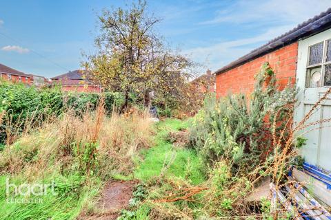 3 bedroom semi-detached house for sale, Crown Hills Avenue, Leicester