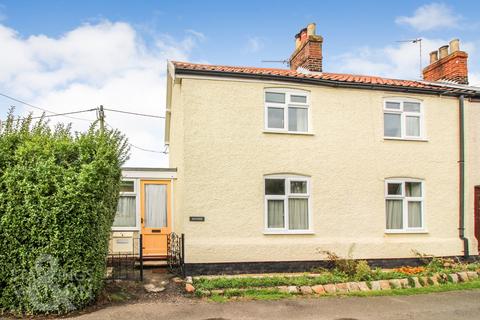 3 bedroom cottage to rent, Station Road, Cantley, Norwich