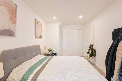 1 bedroom flat to rent, Salter Street, E14, Canary Wharf, London, E14