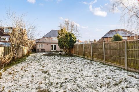4 bedroom semi-detached house for sale, Stowe Road, Orpington, BR6