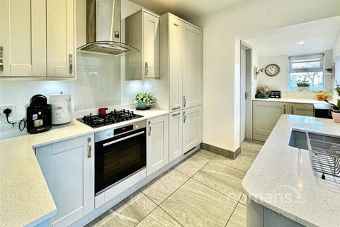 3 bedroom semi-detached house for sale, Yorktown Road, Sandhurst, Berkshire