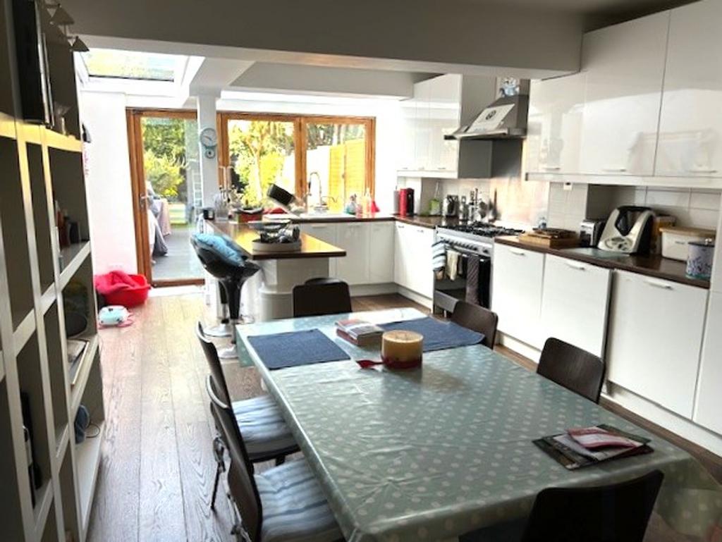 Kitchen 2