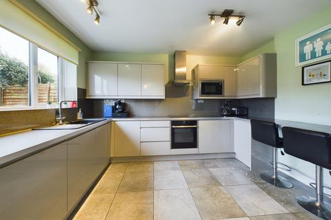 4 bedroom semi-detached house for sale, Prince Park, Boxmoor, HP1