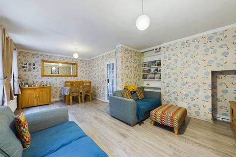 4 bedroom semi-detached house for sale, Prince Park, Boxmoor, HP1