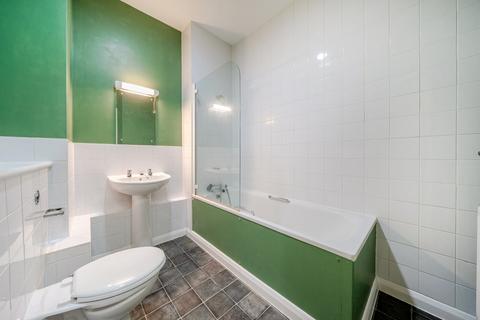 1 bedroom flat for sale, Multi Way, Acton, London, W3