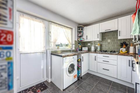 2 bedroom terraced house for sale, Hawthorne Avenue, Cornwall PL11