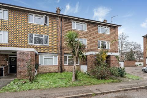 2 bedroom apartment for sale, Windrush Close, Bolton Road, London, W4