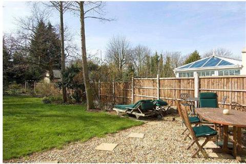 undefined, Lyndale Avenue, London, NW2 2QA