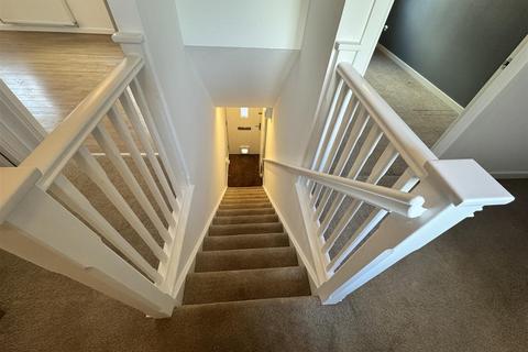 2 bedroom coach house to rent, Station Road, Taunton TA2