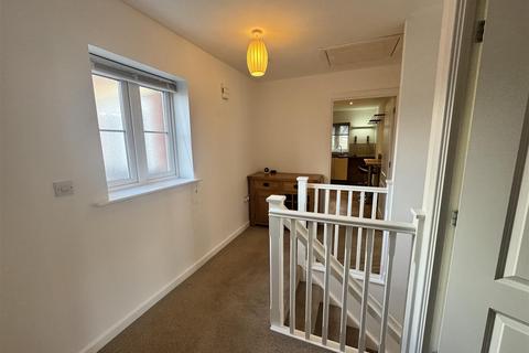 2 bedroom coach house to rent, Station Road, Taunton TA2
