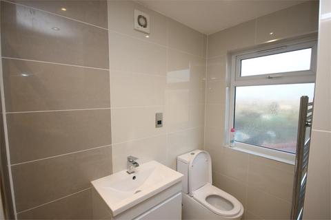1 bedroom in a house share to rent, Rosemary Avenue, LONDON