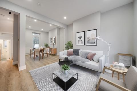 4 bedroom terraced house for sale, Swanscombe Road, Chiswick, London, W4