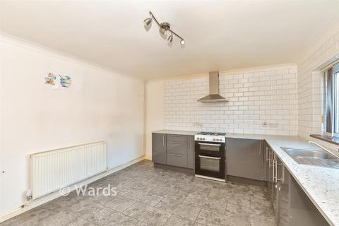 3 bedroom end of terrace house for sale, Speldhurst Close, Ashford, Kent