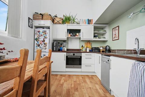 1 bedroom flat for sale, Andersons Road, Southampton SO14