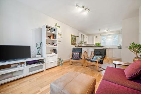 2 bedroom flat to rent, Tenby House, London, W2