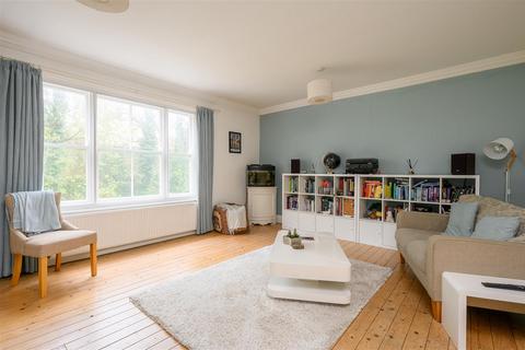 2 bedroom house for sale, Gillygate, York, YO31 7EQ